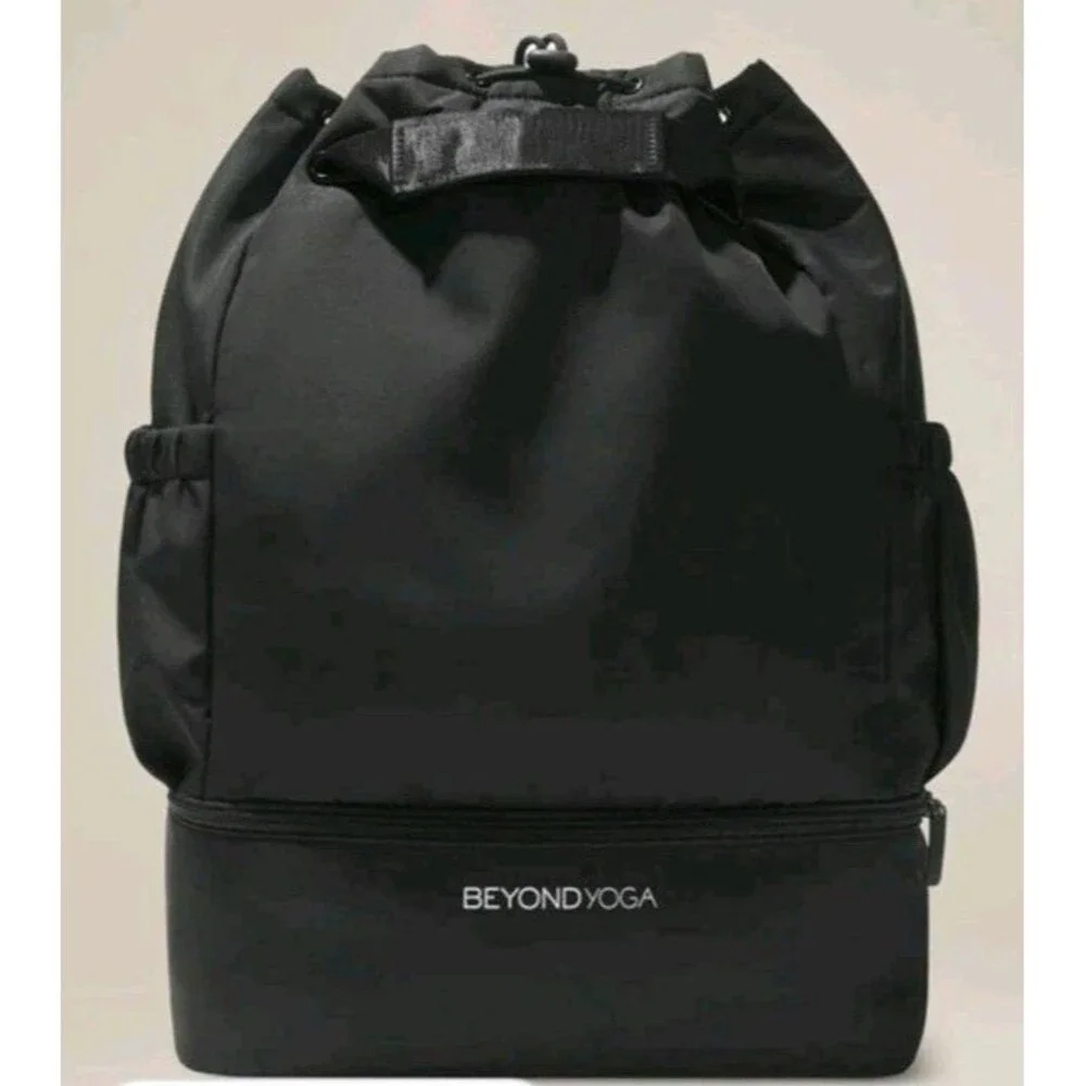 Beyond Yoga Convertible Gym Bag Backpack Black Matte